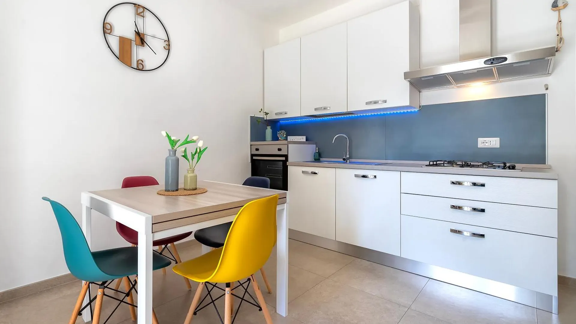 Sardinia Re - La Casa Azul Daire Alghero