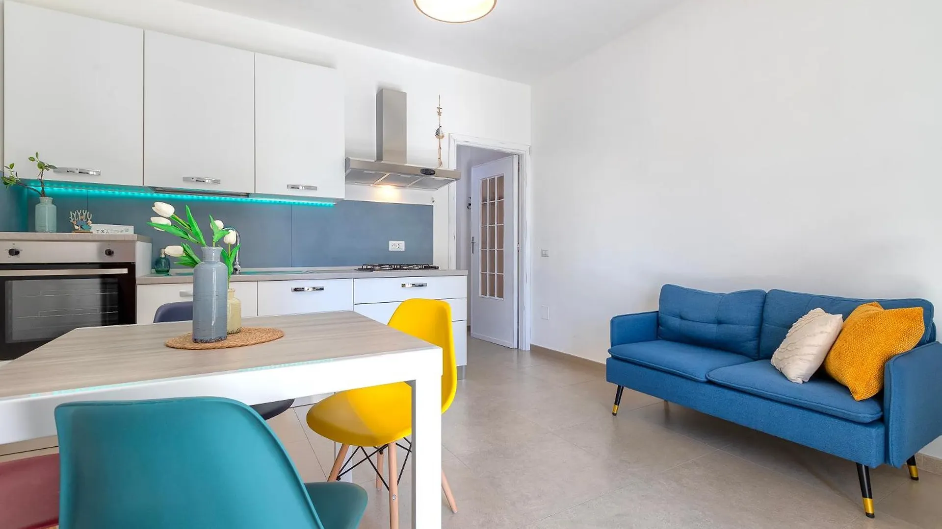 Sardinia Re - La Casa Azul Daire Alghero 0*,