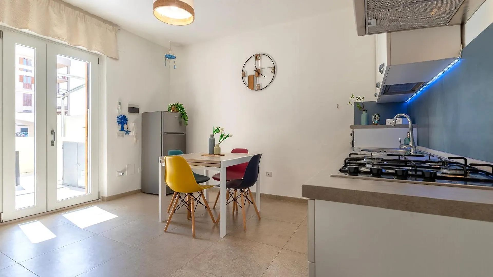 Sardinia Re - La Casa Azul Daire Alghero